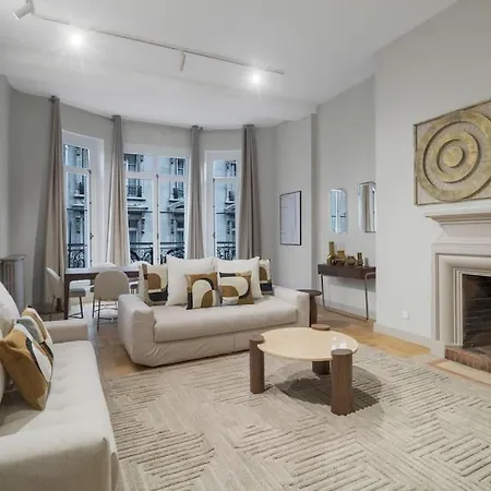 شقة 2b.appart 6pers#2bedrooms#victorhugo#arcdetriomphe باريس