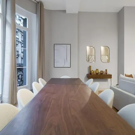 شقة 2b.appart 6pers#2bedrooms#victorhugo#arcdetriomphe
